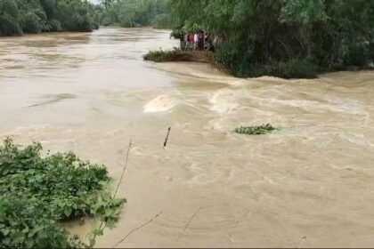 বরাক ভেলিতে কুশিয়ারা ও লঙ্গাই নদীর পানি বিপদসীমার উপরে