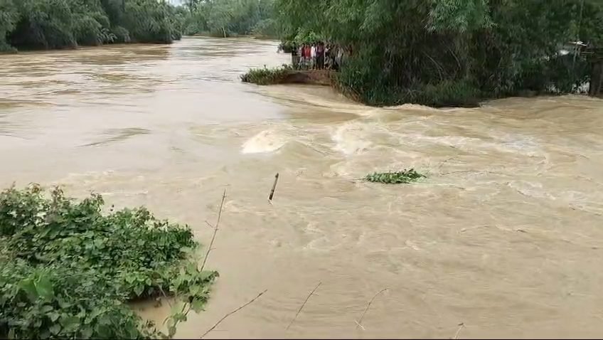 বরাক ভেলিতে কুশিয়ারা ও লঙ্গাই নদীর পানি বিপদসীমার উপরে